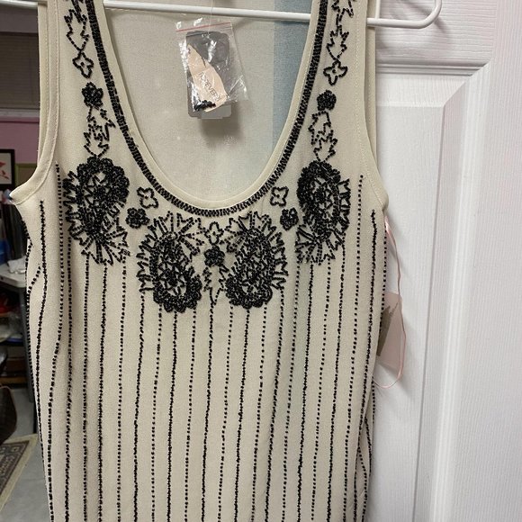 Brand new forever 21 silk top (S) - Picture 2 of 3